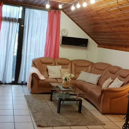 Flats-4u - Cosy, Quiet & Clean In The Appartement