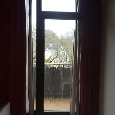 Flats-4u - Cosy, Quiet & Clean In The