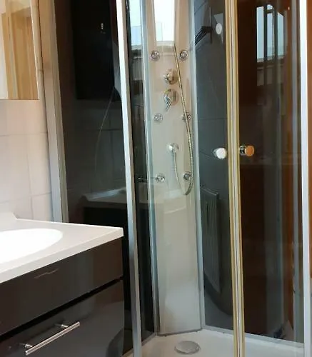 Flats-4u - Cosy, Quiet & Clean In The 公寓