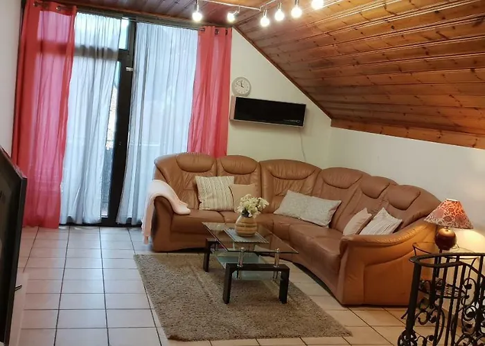 Flats-4u - Cosy, Quiet & Clean In The Apartament