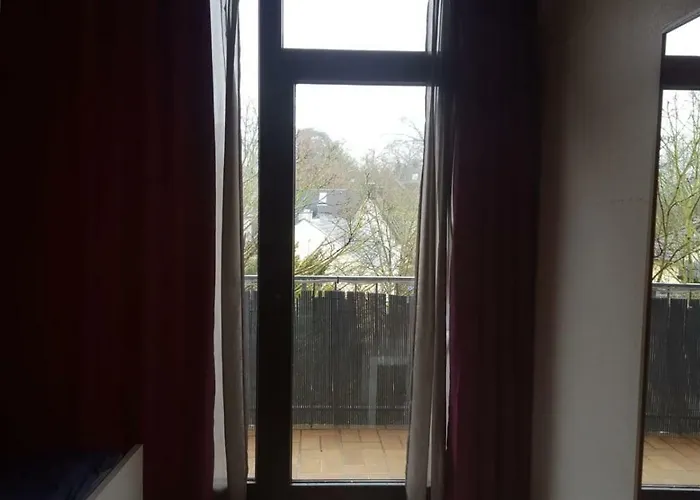 Flats-4u - Cosy, Quiet & Clean In The